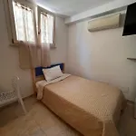 Rena Bianca House *